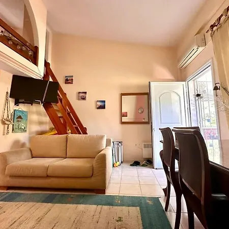 Family House In * Mola Kaliva
